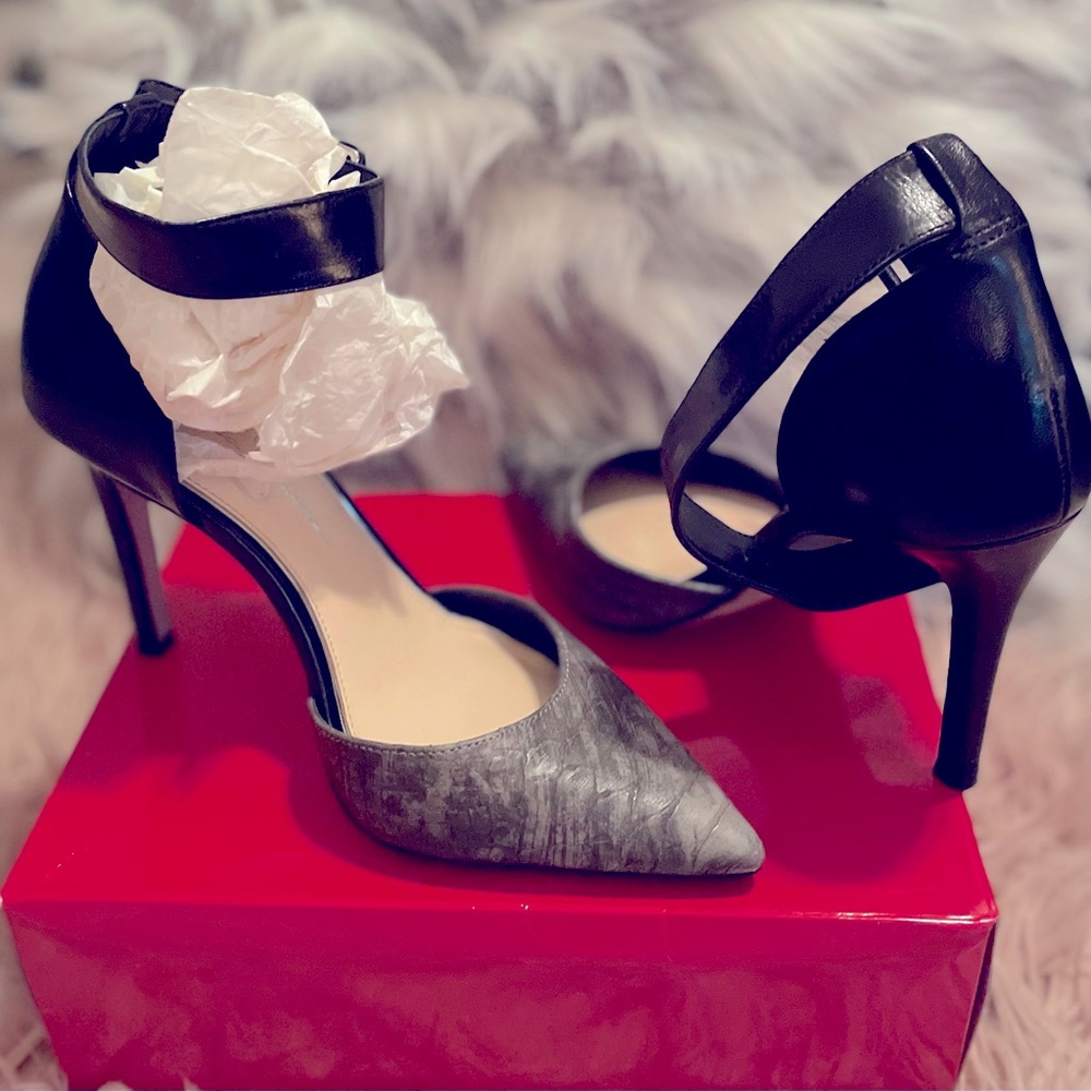 Gray-Toed, Ankle Strapped Black Heels